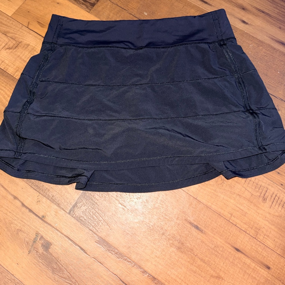 Pristine Lululemon Black Pace Rival Skirt *4-way Stretch 2 Size:8 - Picture 7 of 14